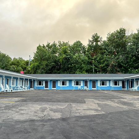Stiles Motel Hill View Вудсток Екстер'єр фото