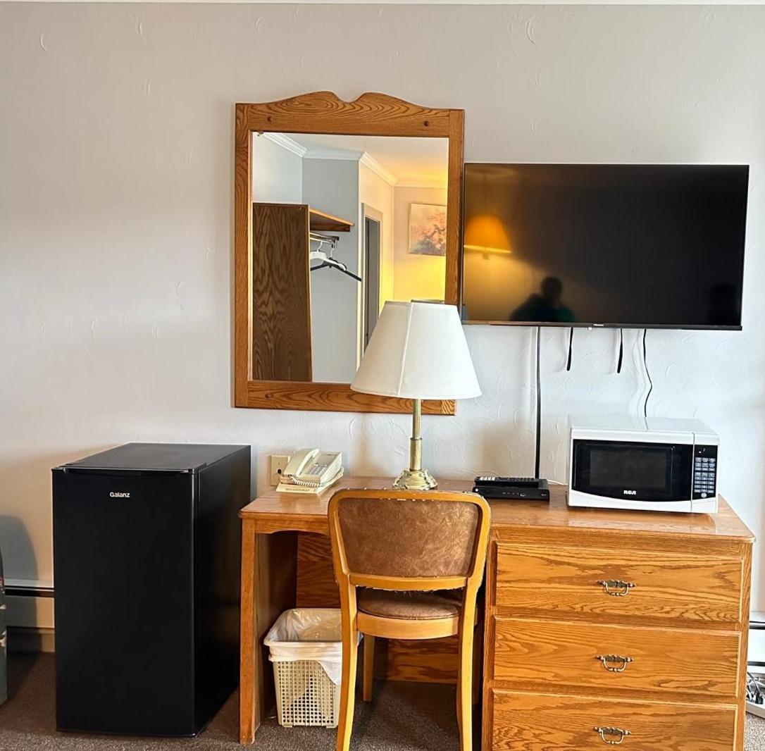 Stiles Motel Hill View Вудсток Екстер'єр фото