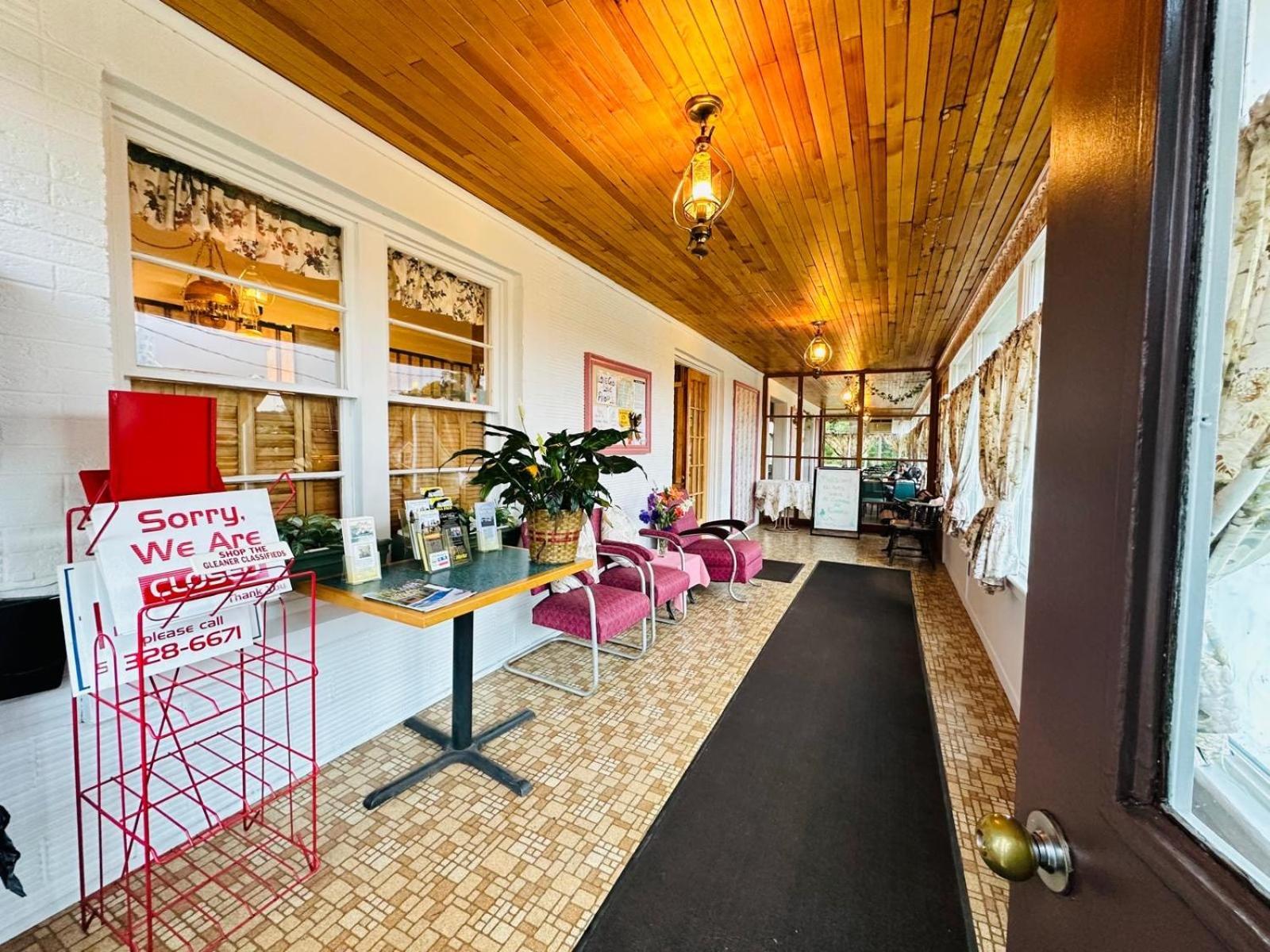 Stiles Motel Hill View Вудсток Екстер'єр фото