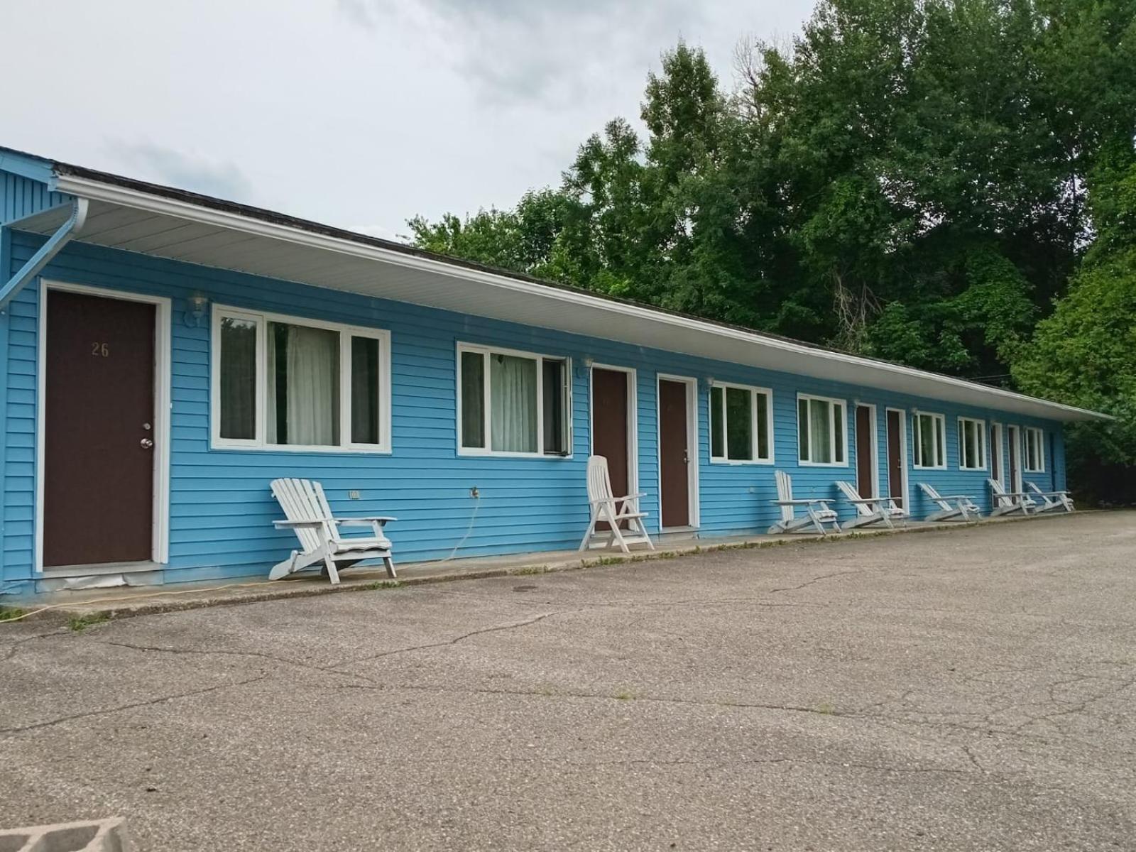 Stiles Motel Hill View Вудсток Екстер'єр фото