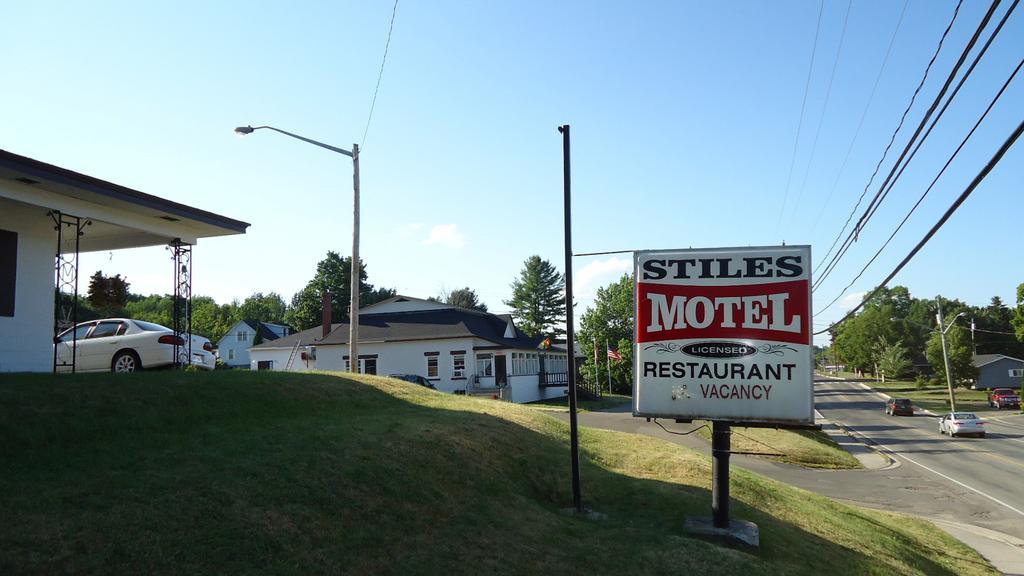 Stiles Motel Hill View Вудсток Екстер'єр фото