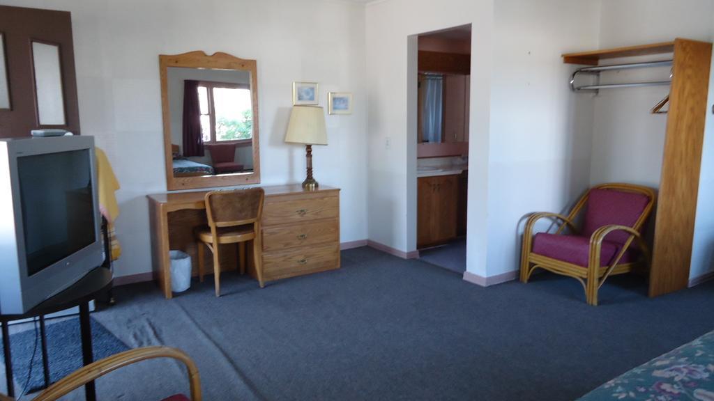Stiles Motel Hill View Вудсток Екстер'єр фото