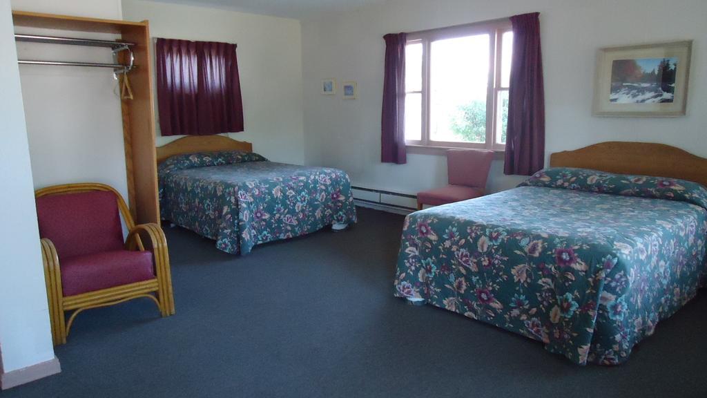 Stiles Motel Hill View Вудсток Екстер'єр фото